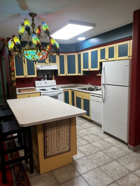 Property Photo: 9307 62nd Avenue 113 BC V0H 1V1
