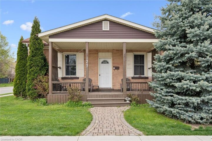 Property Photo: 27 Roseview Avenue ON N1R 4A5