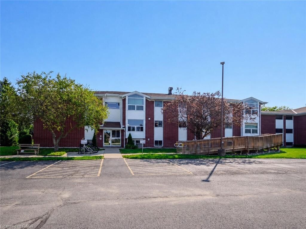 Property Photo: 60 Donly Drive S 206 ON N3Y 5K3