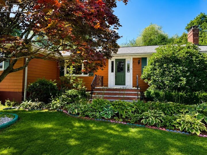 Property Photo:  7 Fred Street  MA 01803 