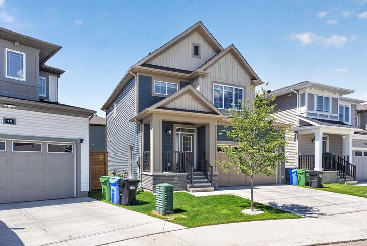 Property Photo:  19 Cityline Heath NE  AB T3N 2N5 