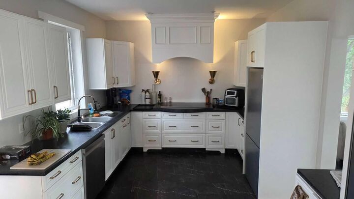 Property Photo:  419 Kenex Place  AB T0L 1S0 