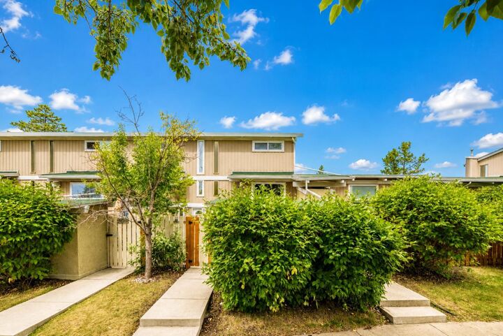 11010 Bonaventure Drive SE 403 — photo 1