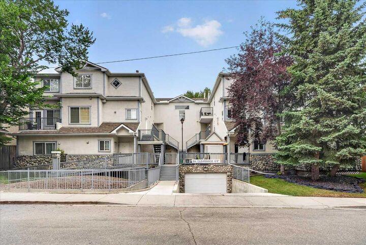Property Photo:  622 56 Avenue SW 208  AB T2V 0G8 
