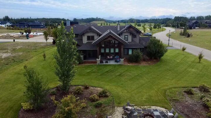 Property Photo: 5700 Poplar Lane AB T8W 0L9