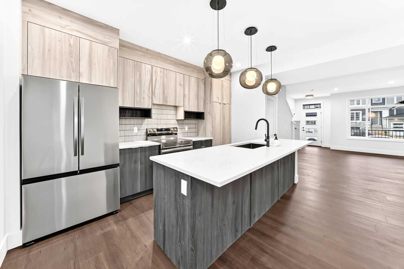Property Photo:  2473 Creeker Lane  AB T4B 5Z7 