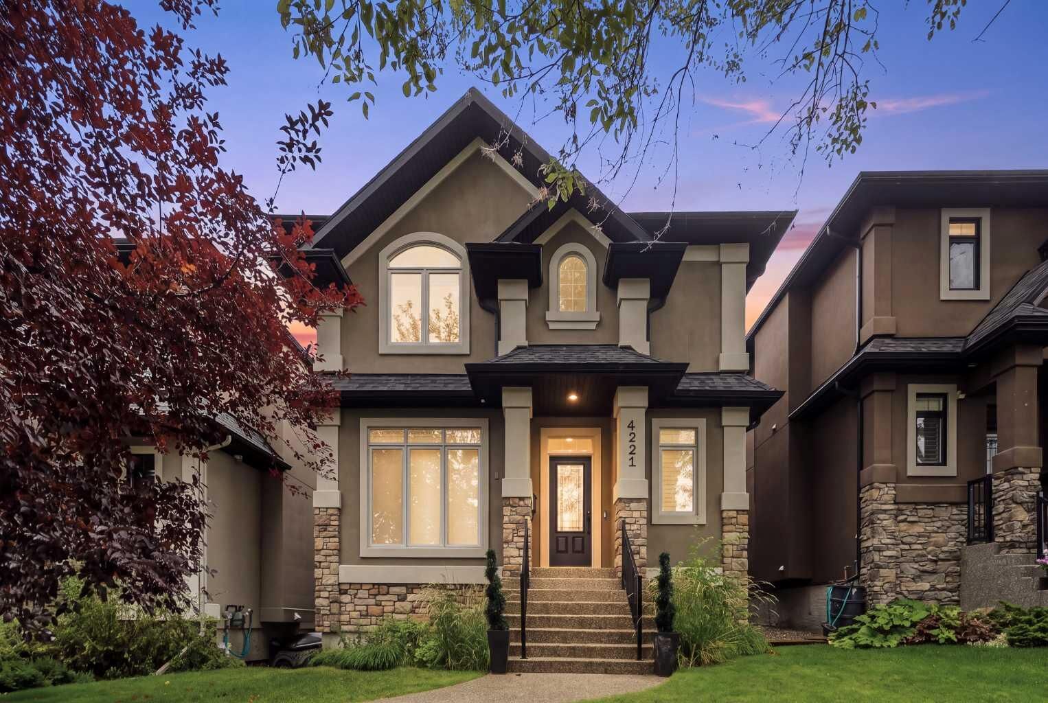 Property Photo: 4221 17 Street SW AB T2T 4P7