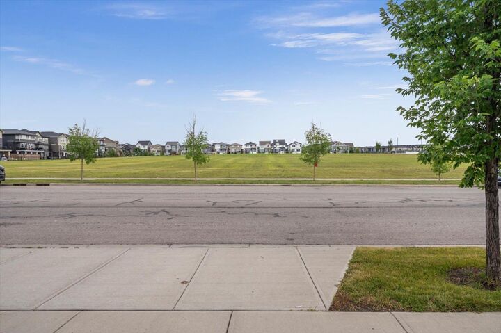 Property Photo: 413 Kings Heights Drive SE AB T4A 0S2