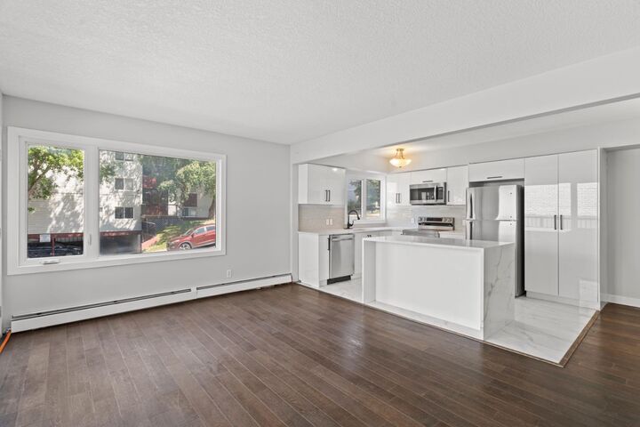 Property Photo:  1508 23 Avenue SW 104  AB T2T 0T7 