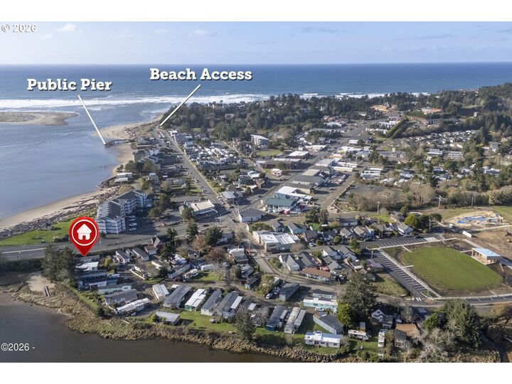 Property Photo:  5142 SE Highway 101 13  OR 97367 