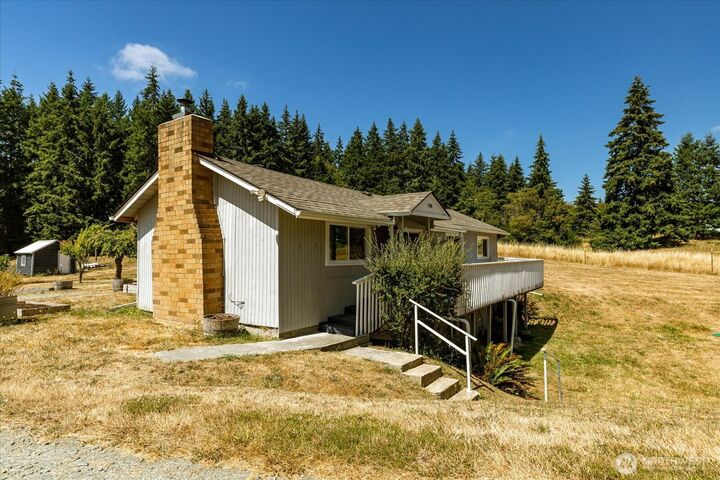 Property Photo: 7380 Jewett Road WA 98236