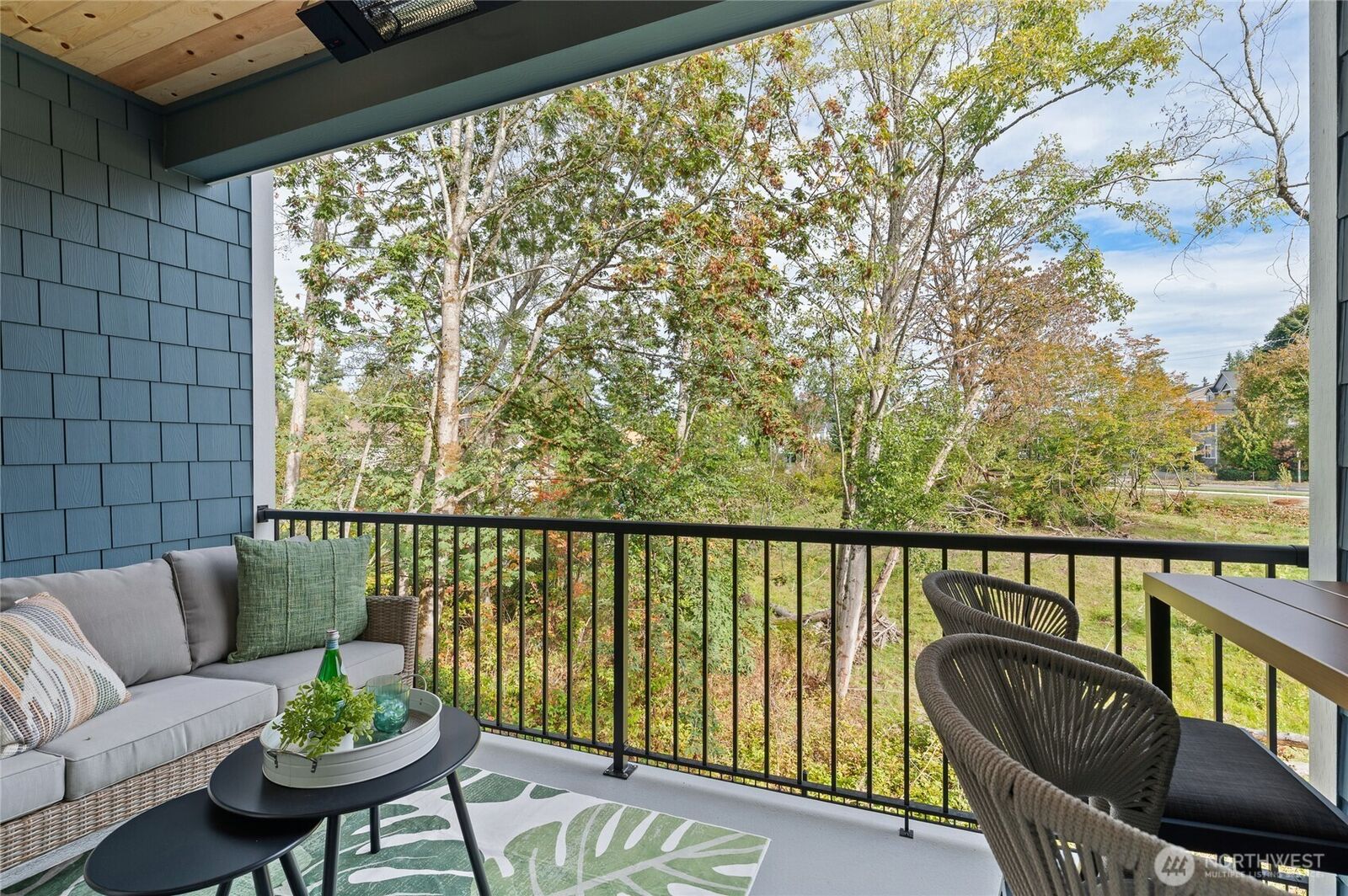 Property Photo: 14424 Madison Way B2 WA 98087