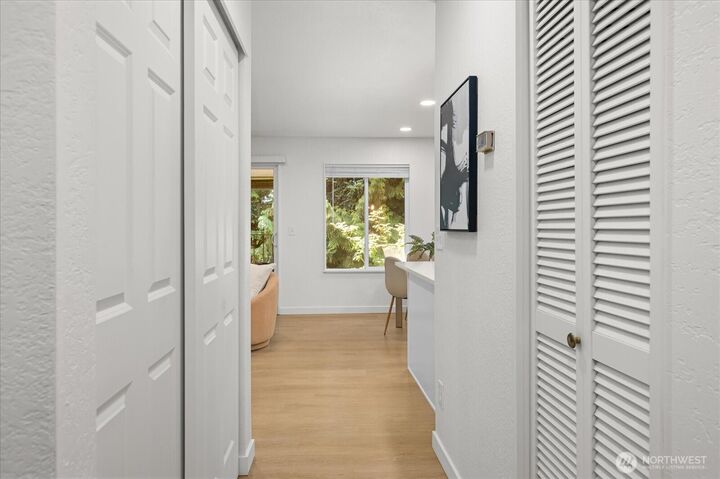 Property Photo: 11637 100th Avenue NE 2C WA 98034