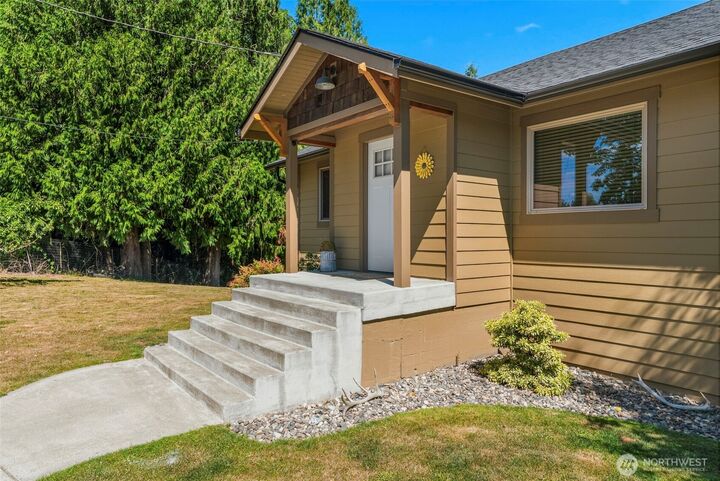 Property Photo:  4236  Pleasant Hill Road  WA 98626 