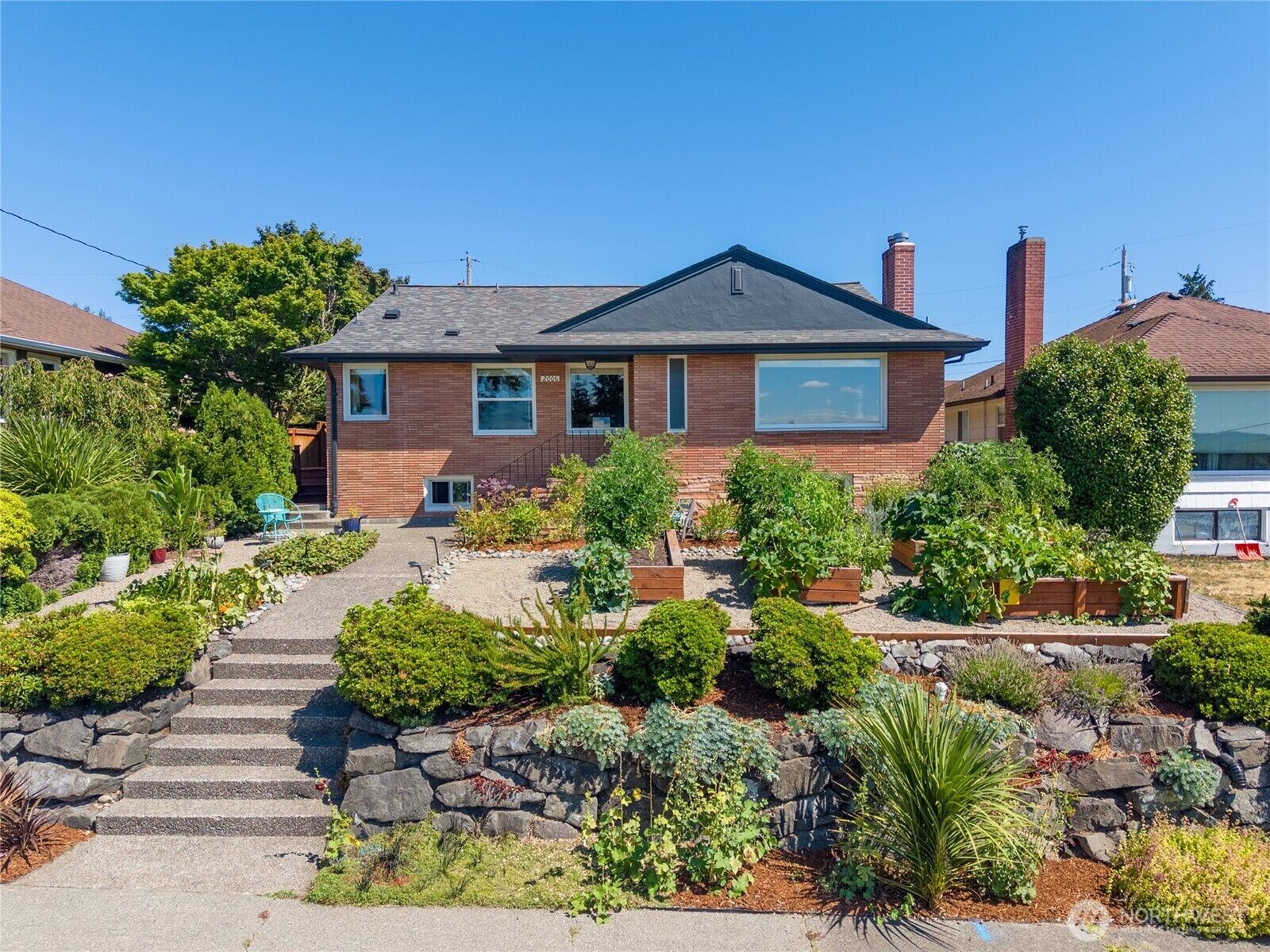 Property Photo: 2006 Brashem Avenue WA 98310