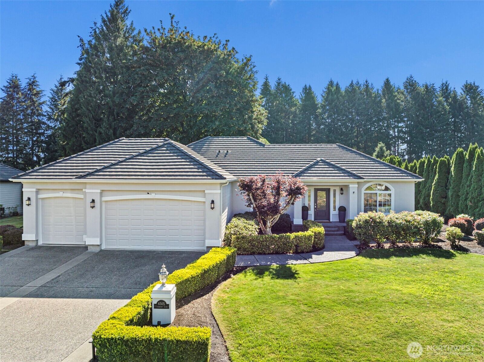 Property Photo:  6505  Turnberry Lane SE  WA 98501 