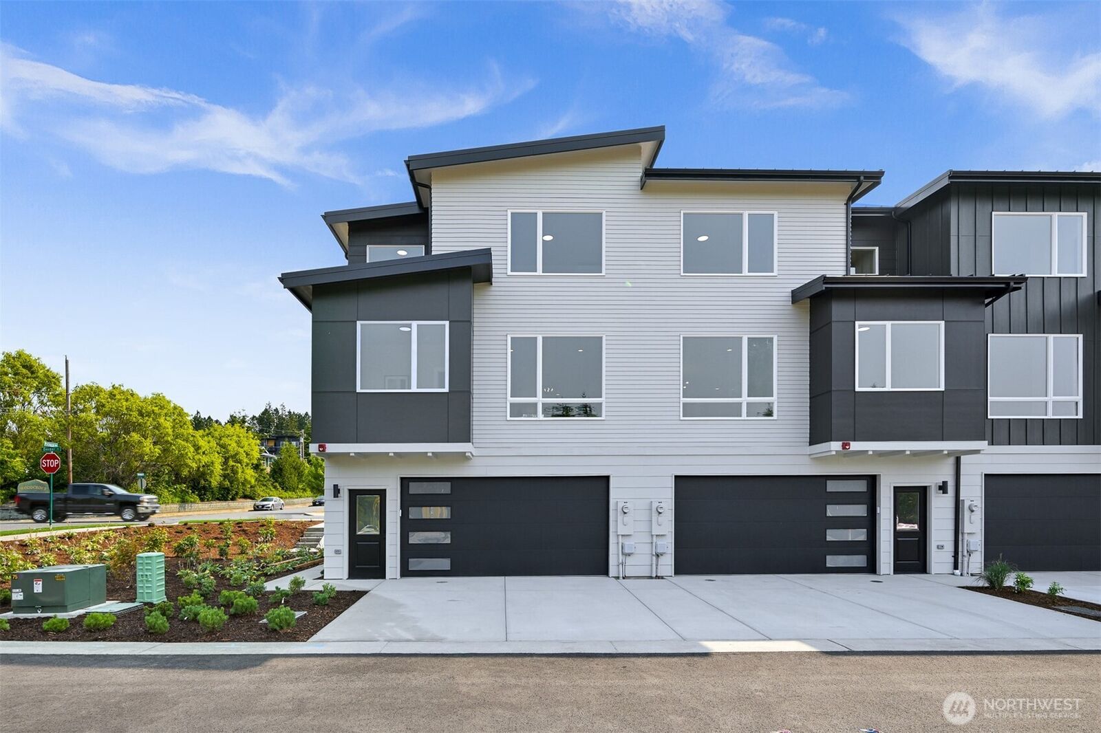 Property Photo: 219 Prince Avenue 104 WA 98226