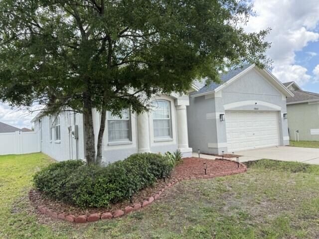 Property Photo: 10868 Standing Stone Drive FL 33598