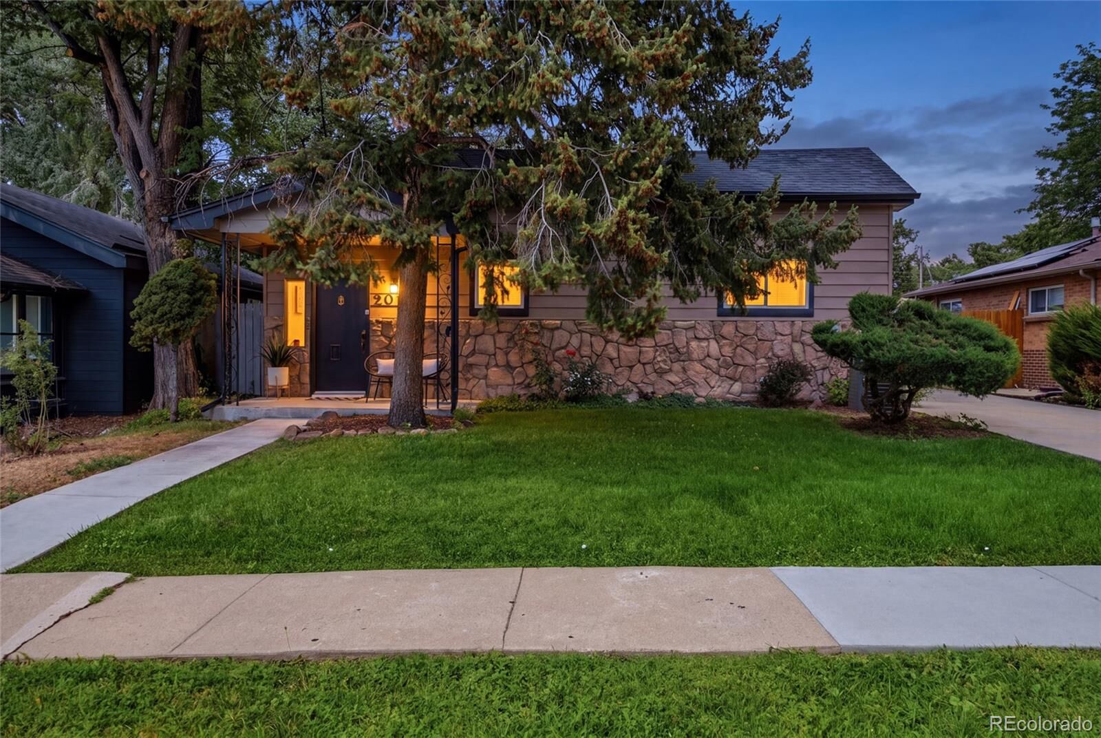 Property Photo:  2085 Fenton Street  CO 80214 