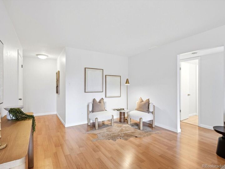 Property Photo: 252 N Pennsylvania Street 401 CO 80203