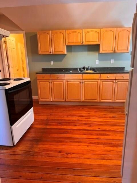 Property Photo:  595 Armistice Boulevard 3  RI 02861 
