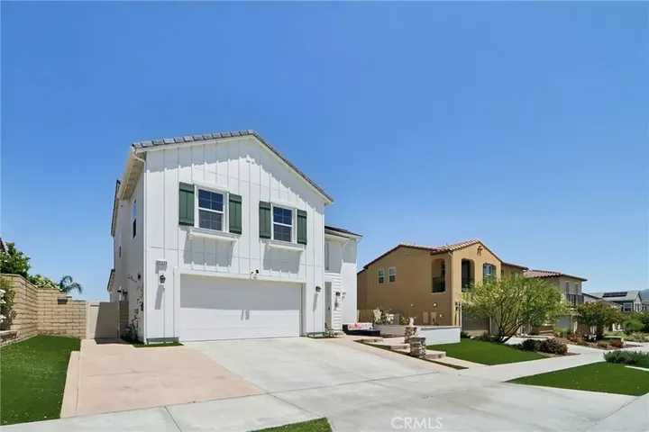 Property Photo:  25220 Golden Maple Drive  CA 91387 