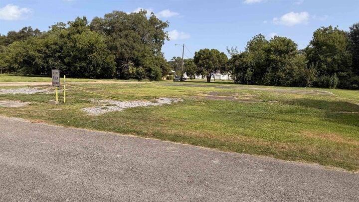 Property Photo:  3495 Houston St.  TX 77705 