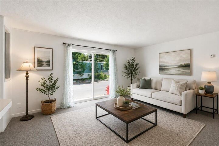 Property Photo: 3231 W Boone Ave 528 WA 99201
