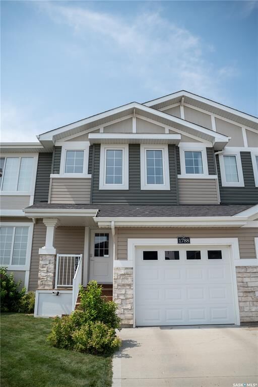 Property Photo:  1788 Mustard Street  SK S4Y 0G1 