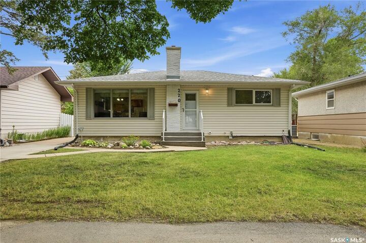 Property Photo: 220 Frontenac Drive SK S4S 3B5