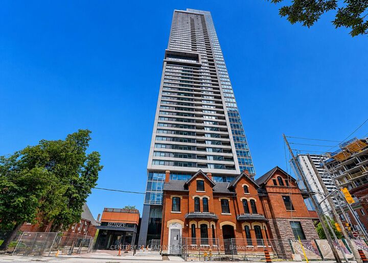 Property Photo: 609 Sherbourne Street 4406 ON M4X 0A4