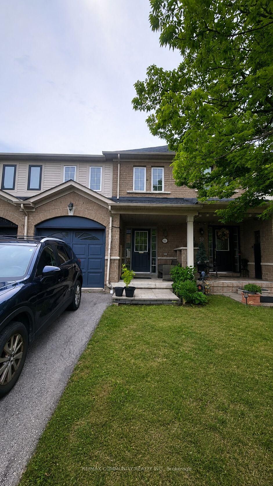 Property Photo: 61 Beer Crescent ON L1S 0A3