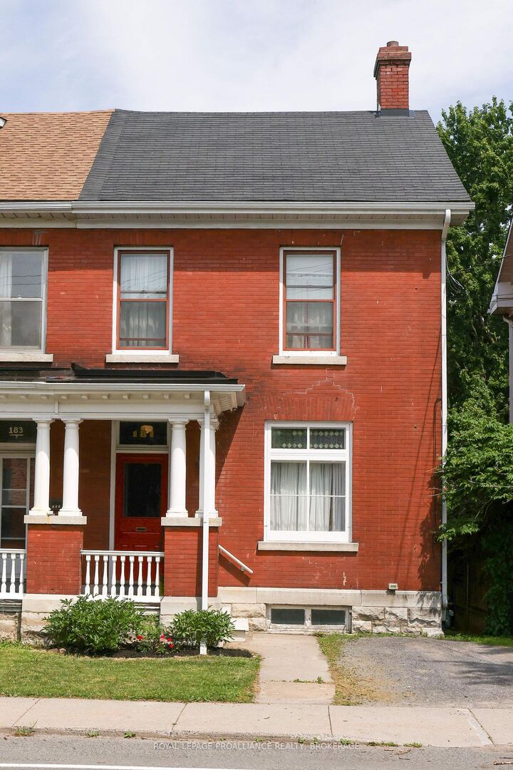 Property Photo: 181 Montreal Street ON K7K 3G3