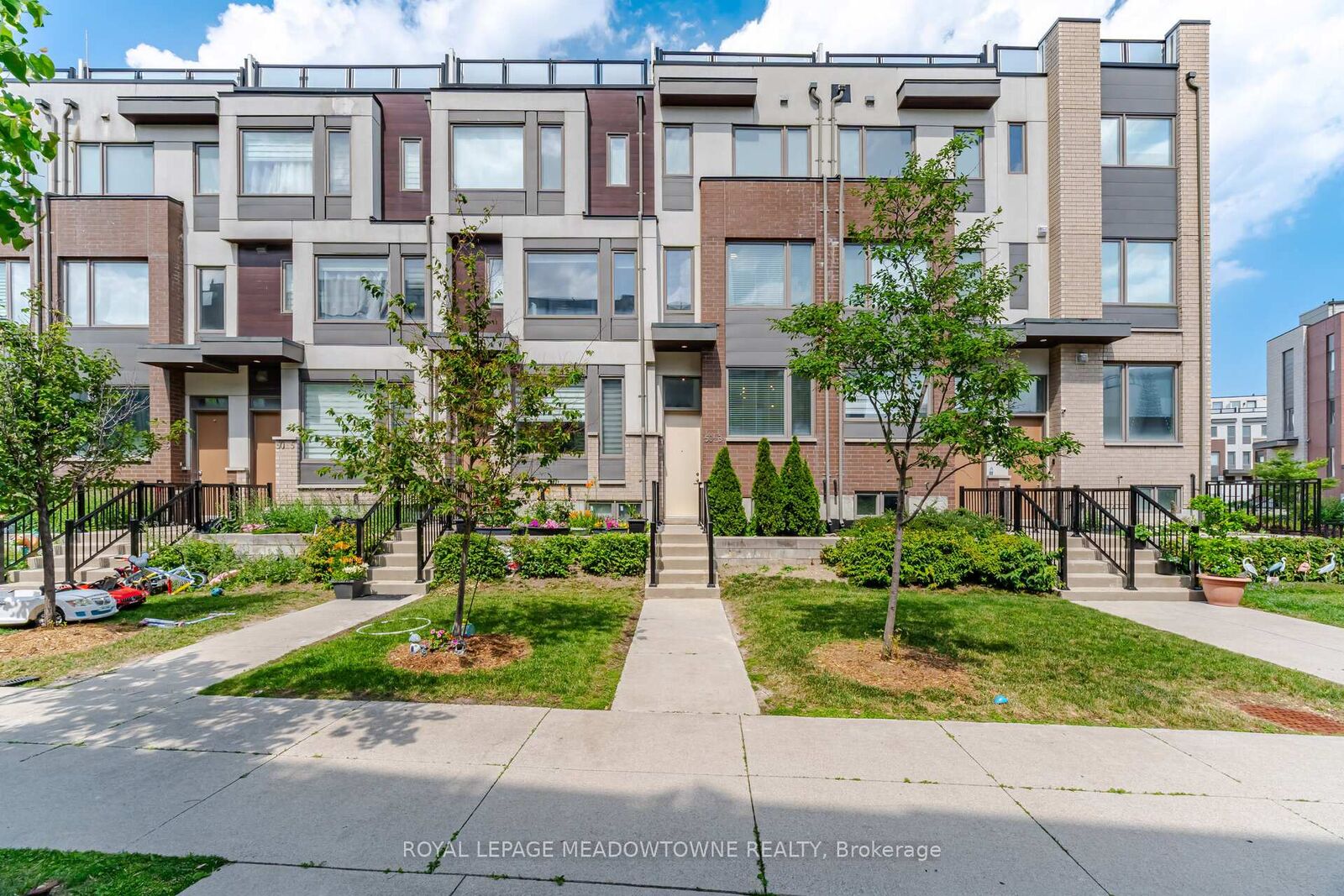 Property Photo: 50 Thomas Mulholland Drive 3 ON M3K 0B5