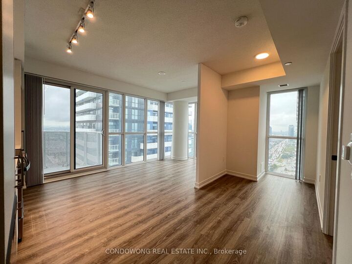 Property Photo: 195 Commerce Street 4015 ON L4K 0P9