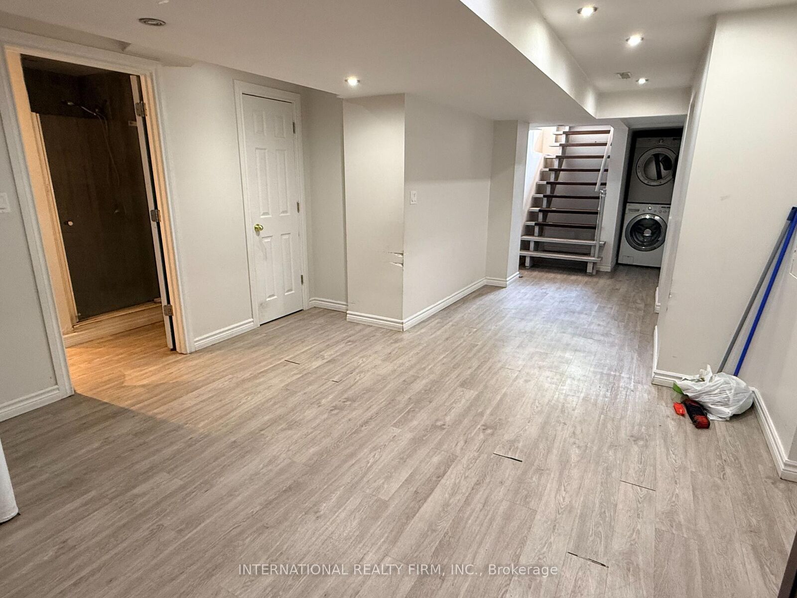 Property Photo:  3 Picasso Dr Picasso Drive  ON L6P 3L5 