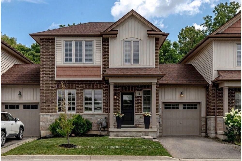 Property Photo: 44 Westbank Trail ON L8J 0H5