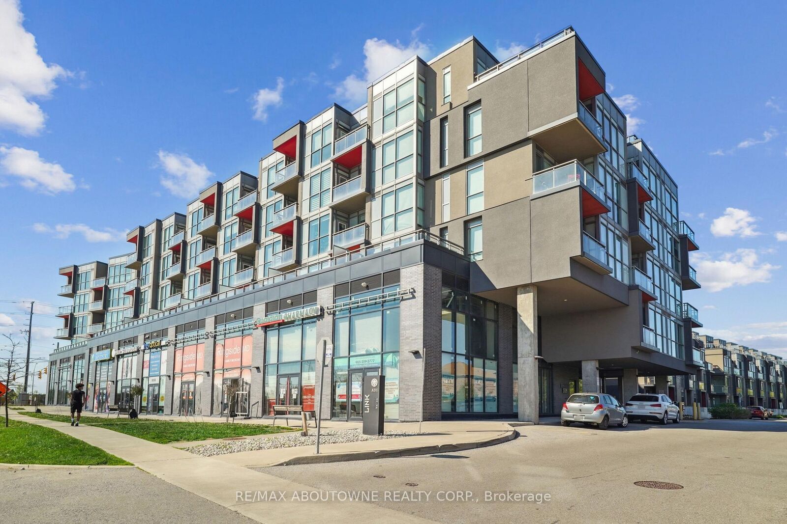 Property Photo: 5260 Dundas Street C204 ON L7L 0J7