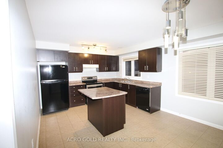 Property Photo: 32 Mercedes Road ON L7A 0Z2