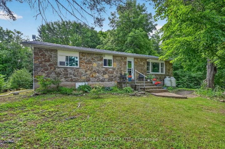 Property Photo:  5397 Roger Stevens Drive  ON K7A 4S6 