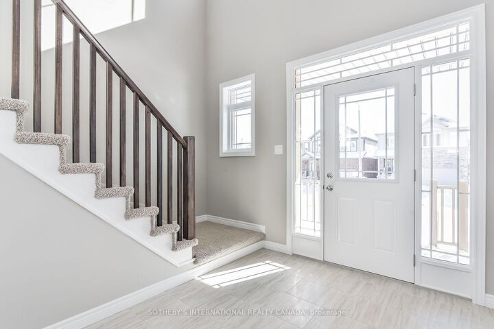 Property Photo:  529 Anton Crescent  ON N2R 1P6 