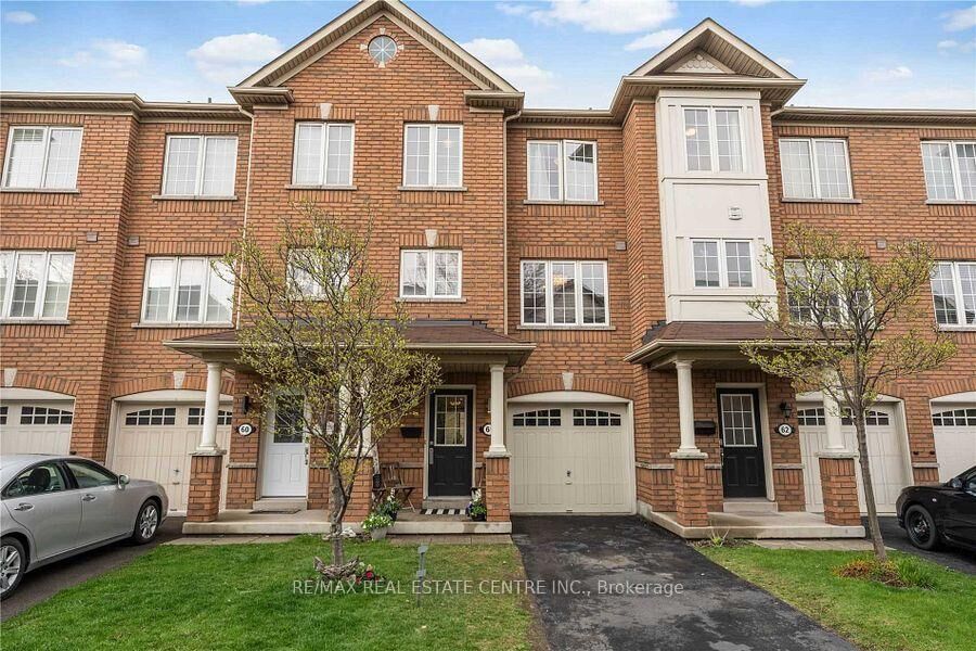 Property Photo: 470 Beach Boulevard 61 ON L8H 6X2