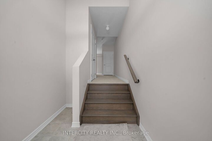 Property Photo: 12 Radisson Street ON L4H 5J3