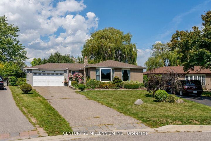 20 Dunblaine Crescent — photo 1