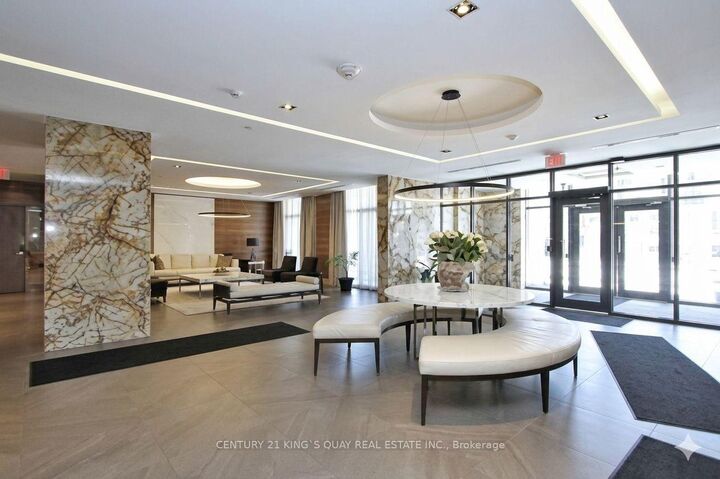 Property Photo:  21 Clairtrell Road 209  ON M2N 0G8 