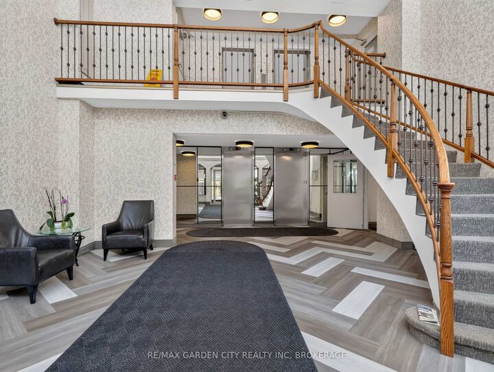 Property Photo:  359 Scott Street N 701  ON L2N 2G5 