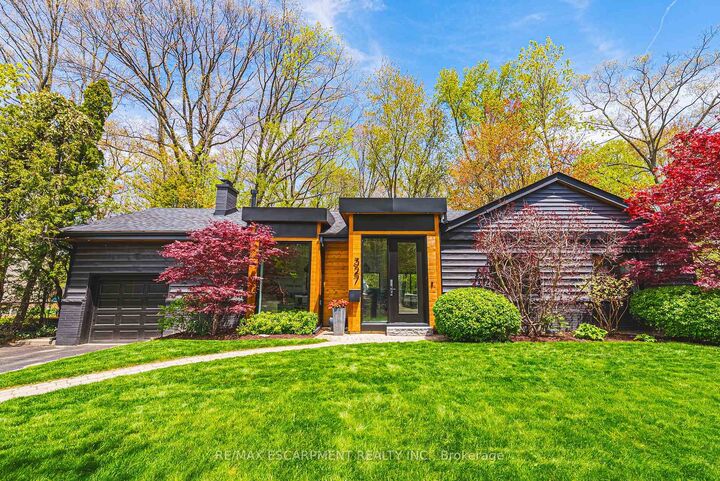 327 Goodram Drive — photo 1