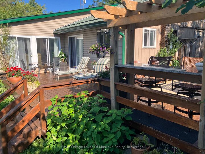 Property Photo: 1052 Cove Road 1 ON P0B 1M0