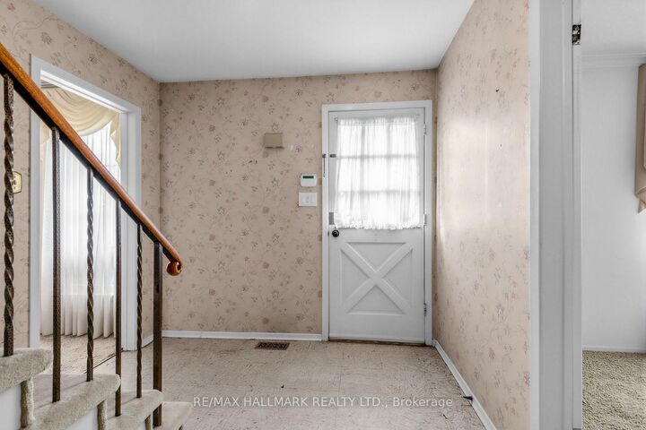 Property Photo: 691 Conacher Drive ON M2M 3N4