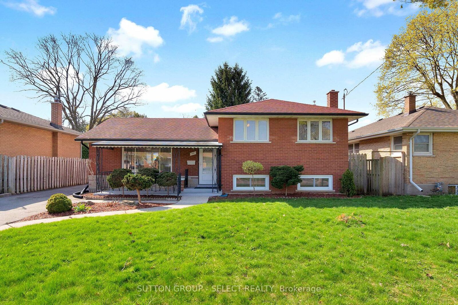 Property Photo: 1581 Borden Street ON N5W 2P9